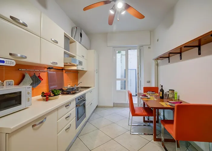 Ala - Verbena 500m From The Sea - Happy